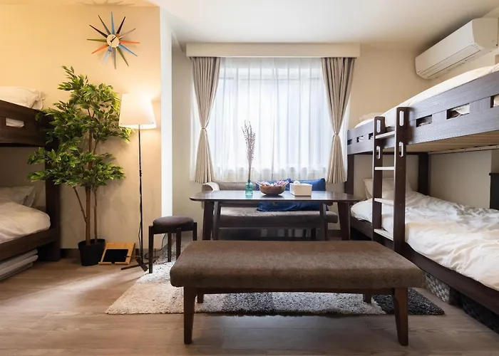 “1St Room” 内装デザイナー監修！30㎡ 最大6名 経堂駅から徒歩5分 築浅 良質な暮らしを