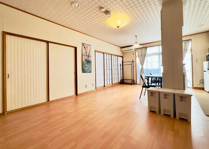 Family Or Business Travel 20 Percent Off 20 Guests 144Sqm Free Ikebukuro Shuttle 2 Kitchens Bathrooms 4 Bedrooms