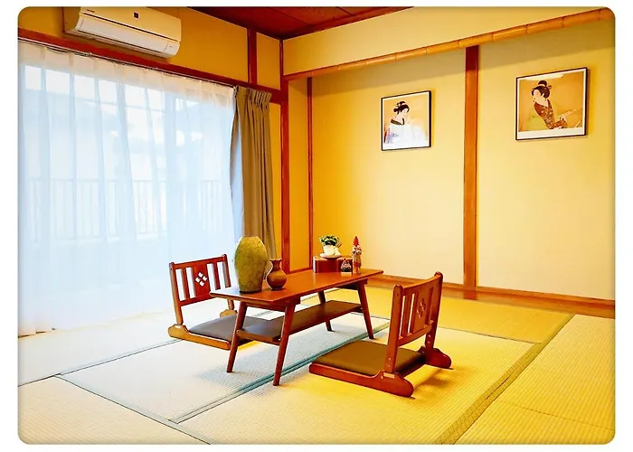 Shinjuku & Shibuya Happy Louis House