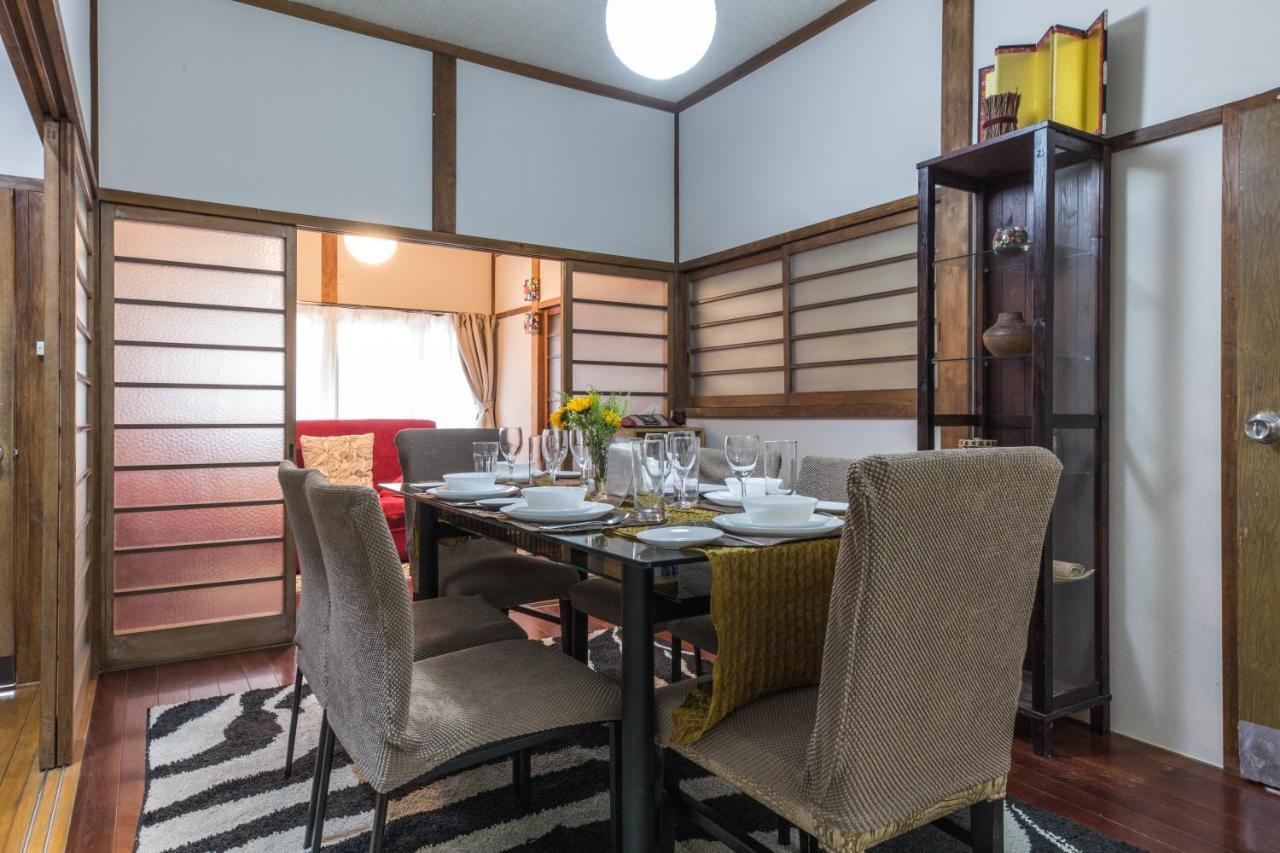 Samurai House - Large Family House, West Shinjuku Tokyo