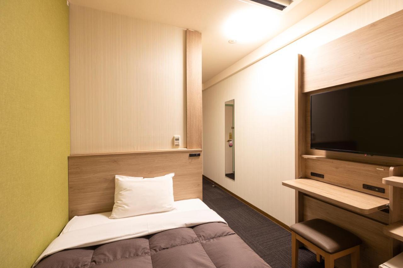R&b Higashi Nihonbashi Hotel 3*