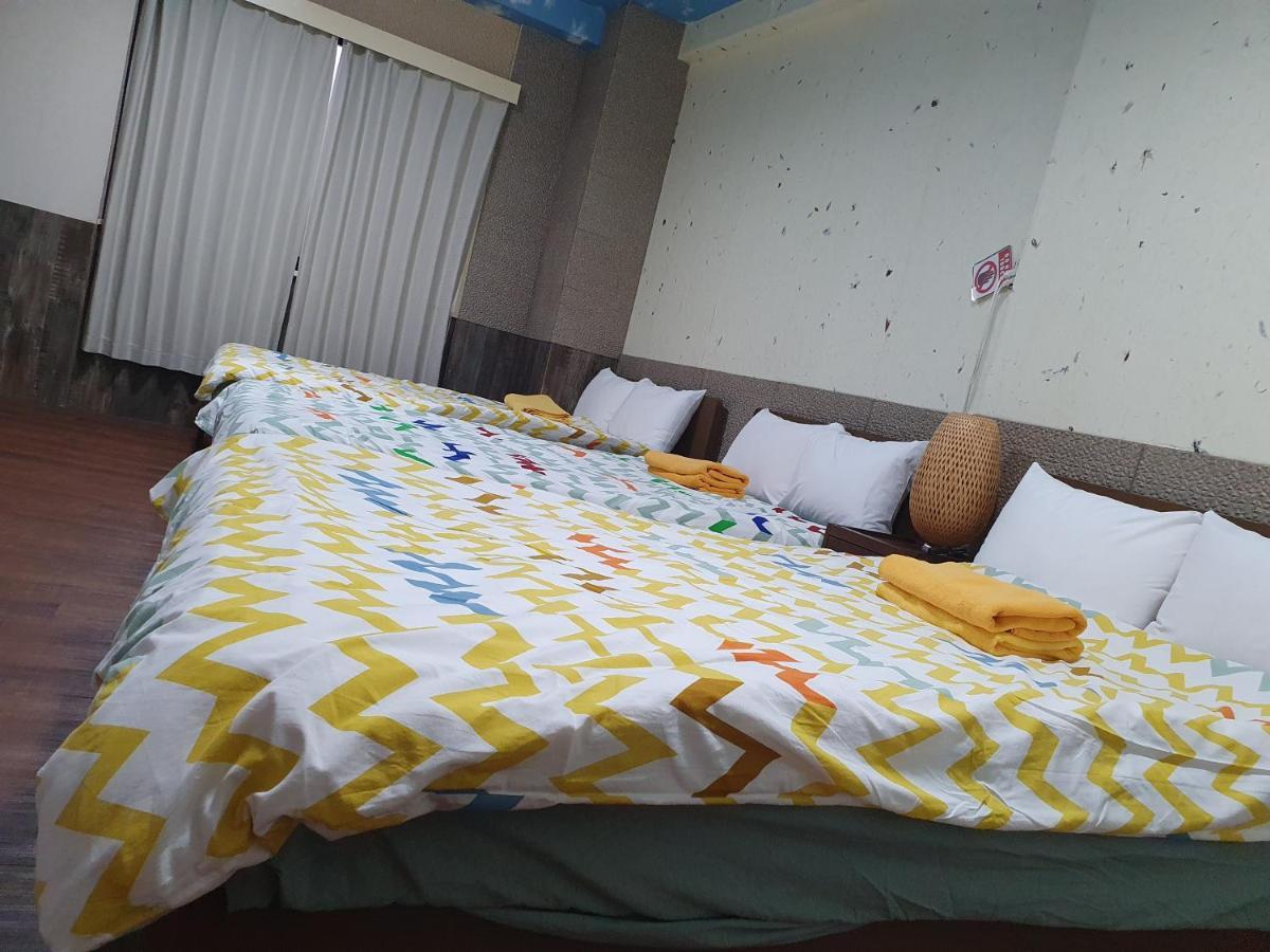 Capsule hotel Shinjuku Sky