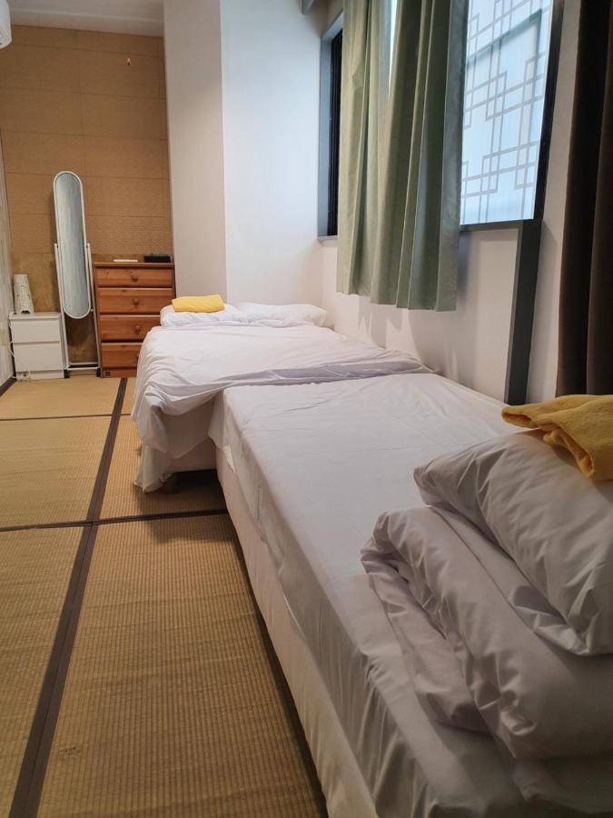 Capsule hotel Shinjuku Sky *