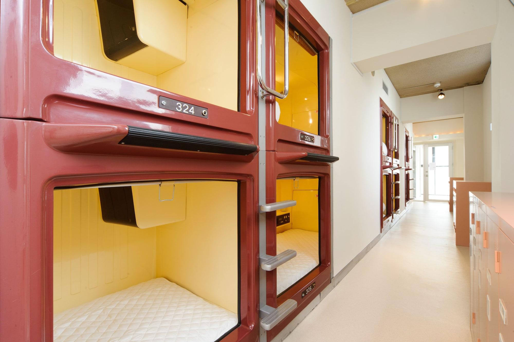 Hostel Oak