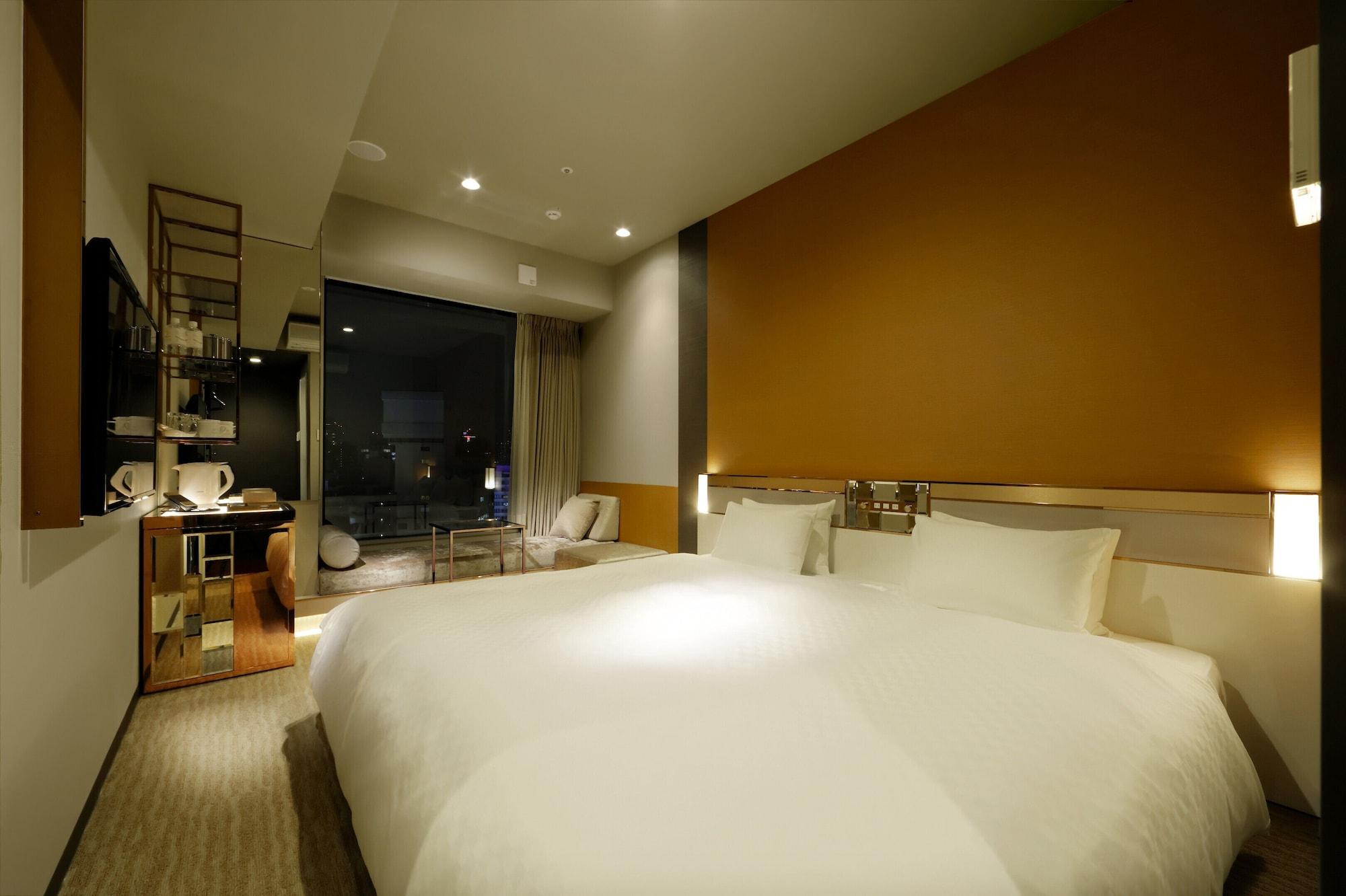 Candeo Roppongi Hotel 4*