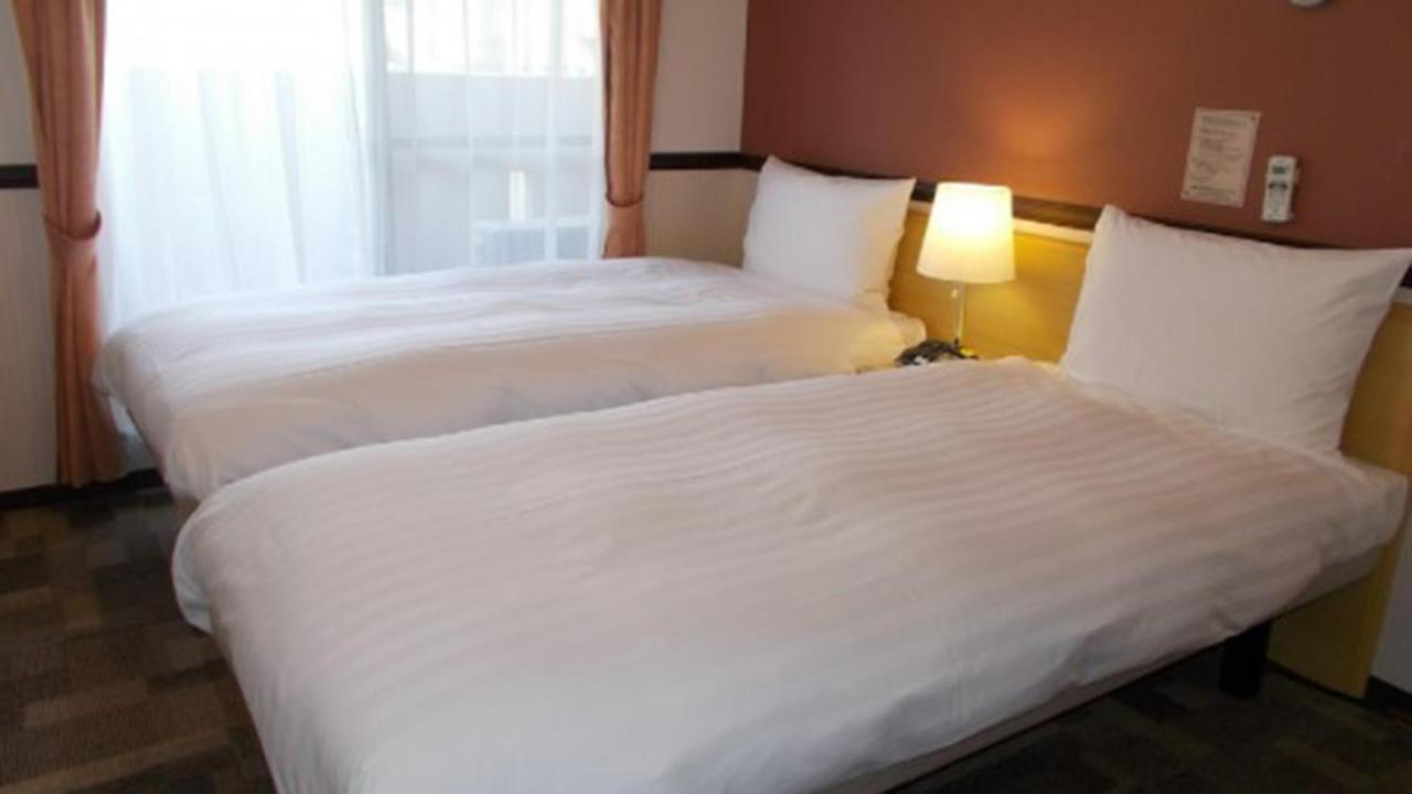 Hotel Toyoko Asakusa Senzoku Tsukuba Express 3*