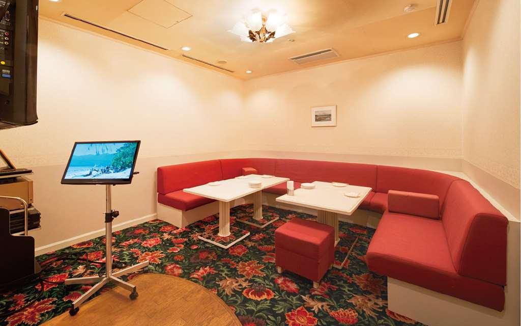 Hotel Tokyo Prince Hotel 4*