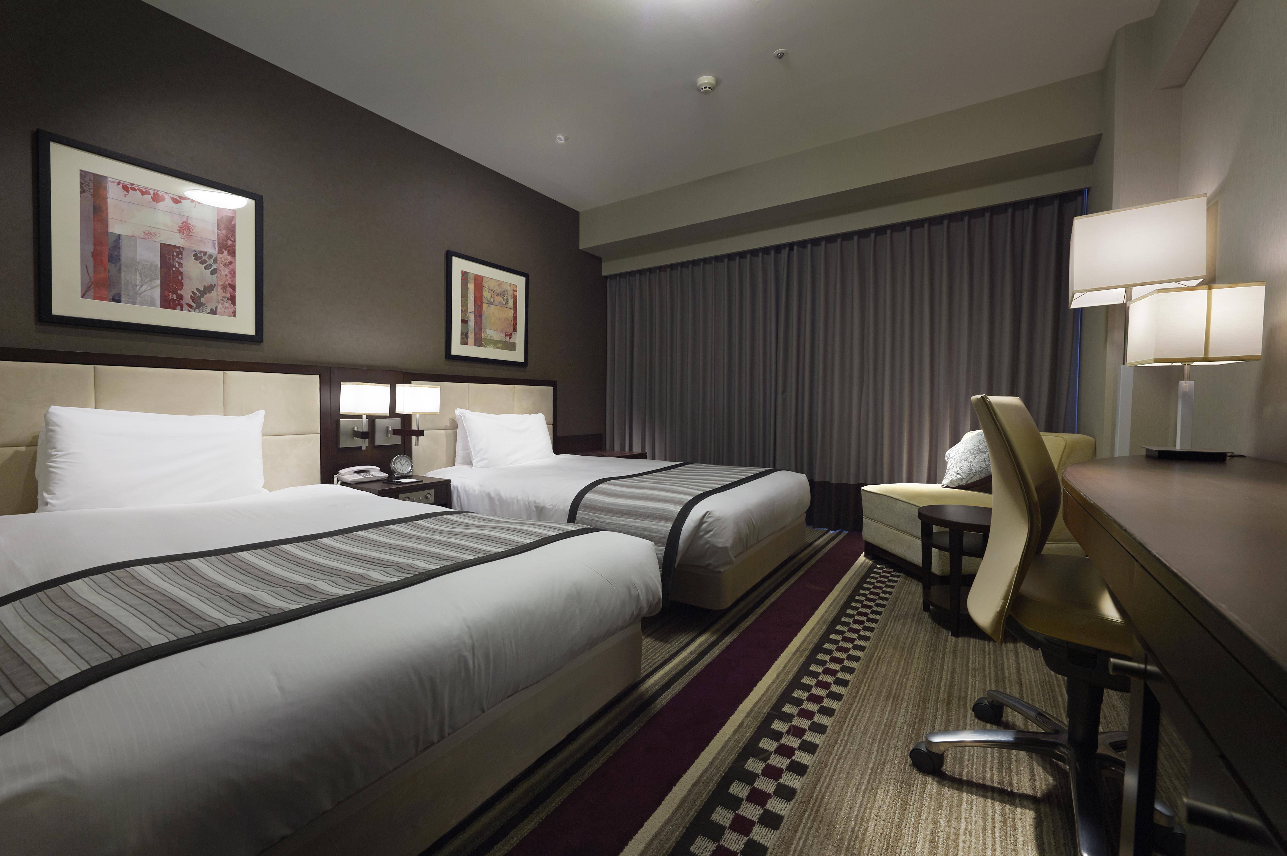 Sunroute Plaza Shinjuku 4*