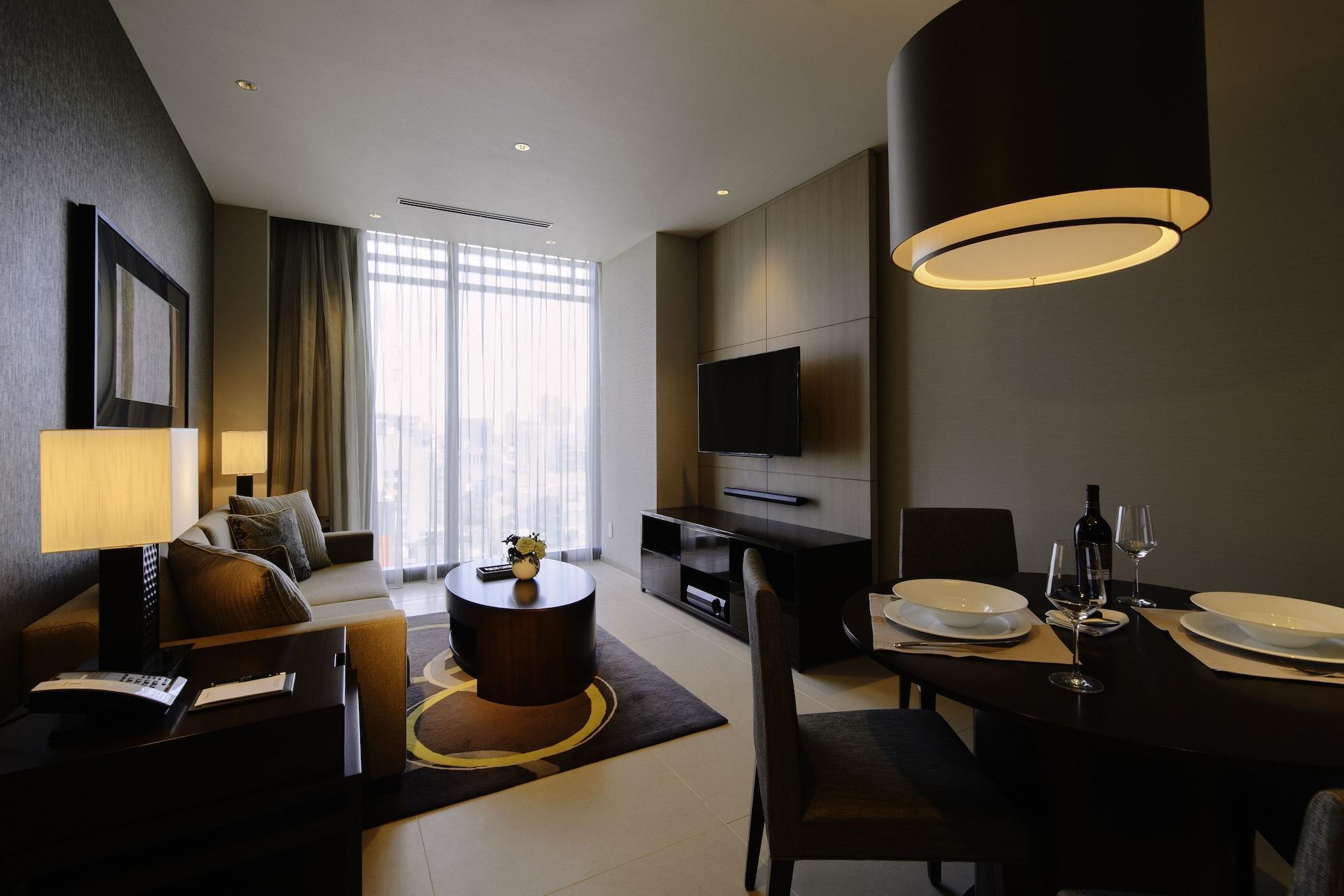 Oakwood Premier Hotel 5*
