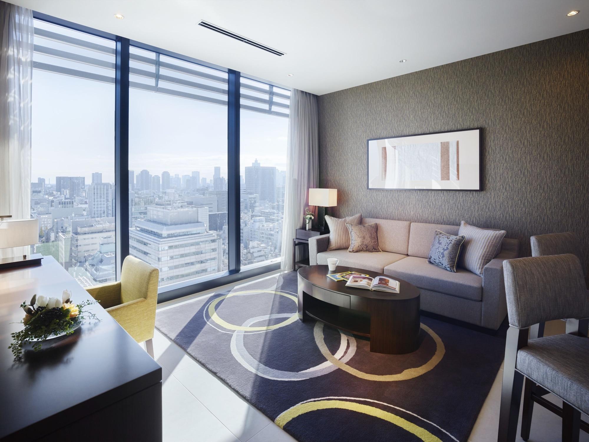 Oakwood Premier Hotel 5*
