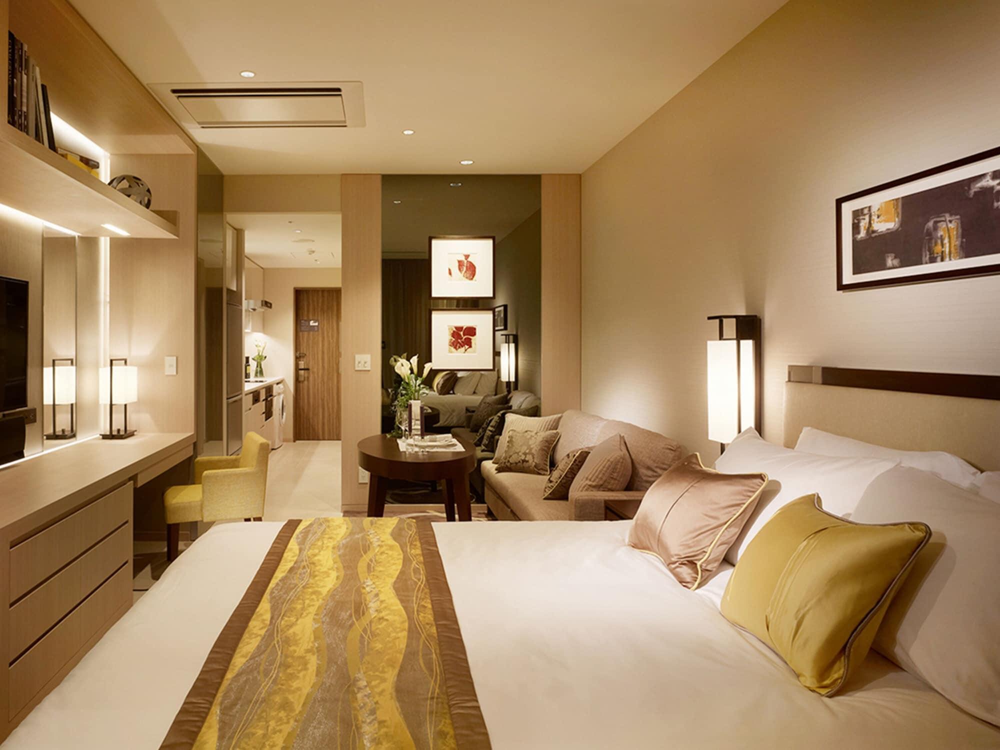 Hotel Oakwood Premier 5*