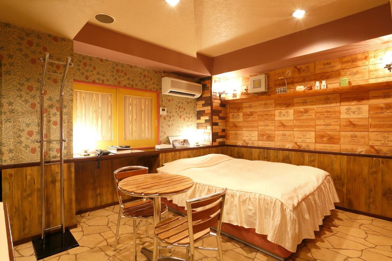 Oaze Adult Only Love hotel Tokyo