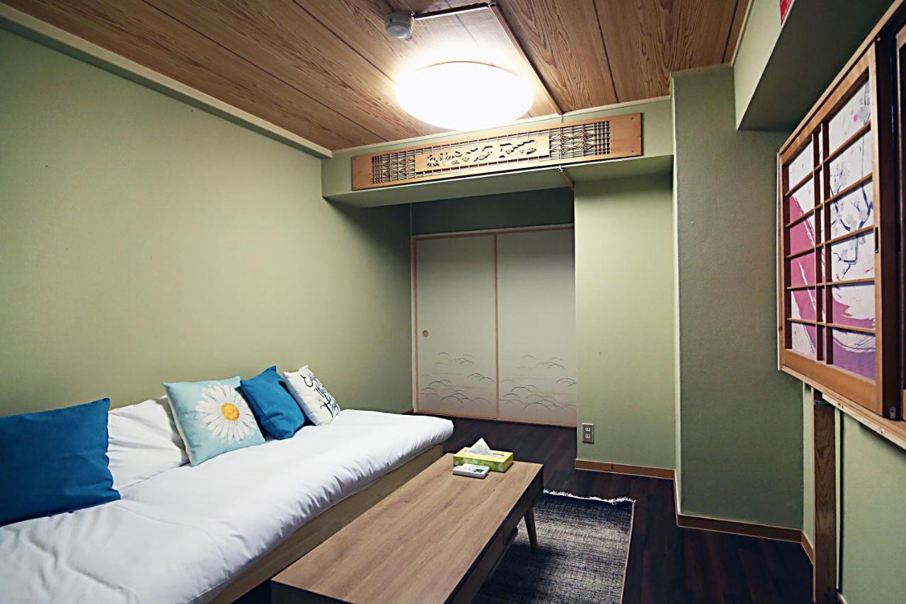 Kanda Shinjuku Apartment Tokyo