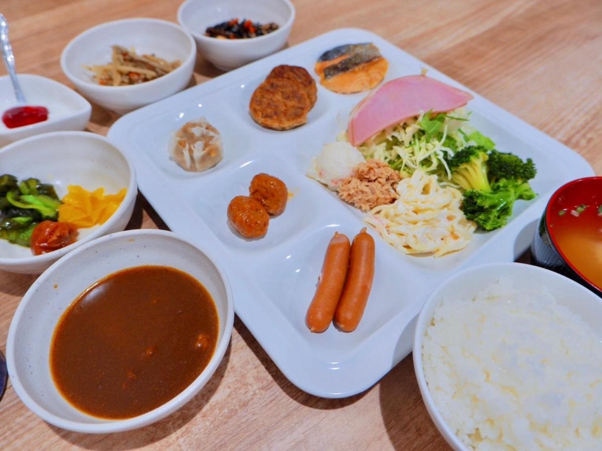 Hotel Kamata Social