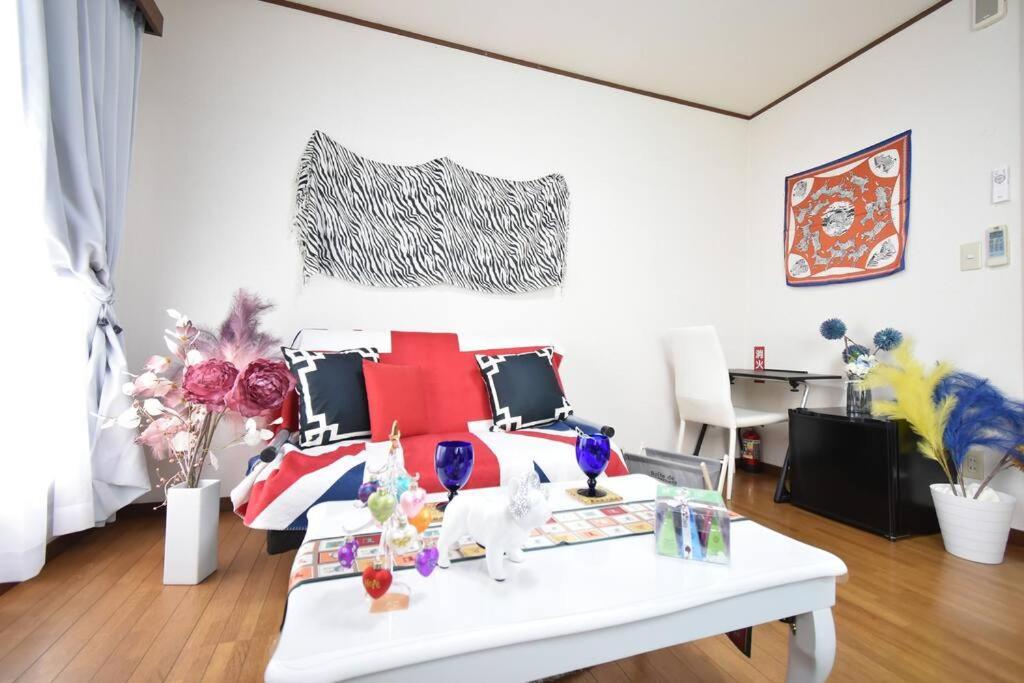 Apartment アンドステイ中野5丁目203 *
