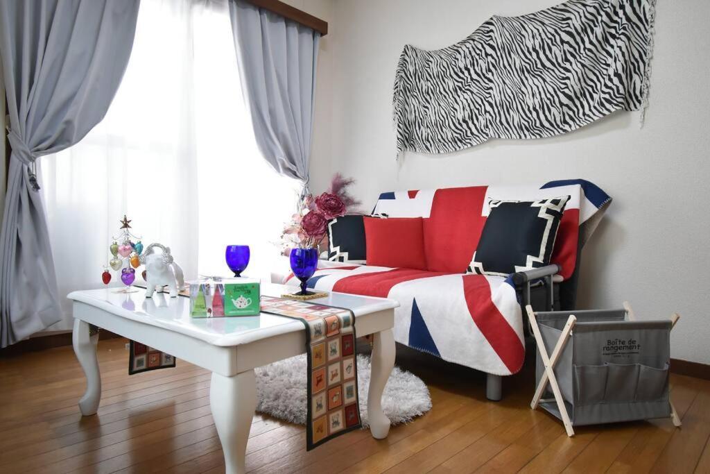 Apartment アンドステイ中野5丁目203