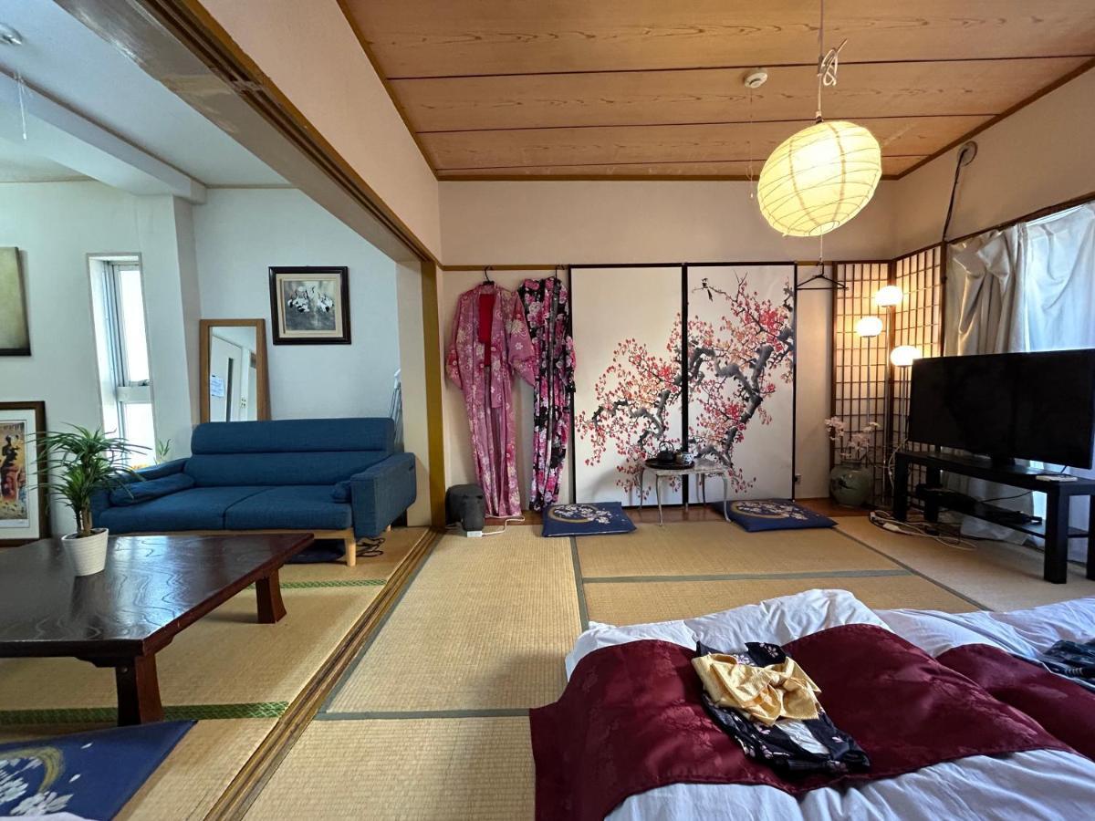 新宿新大久保駅日本和の宿 Apartment