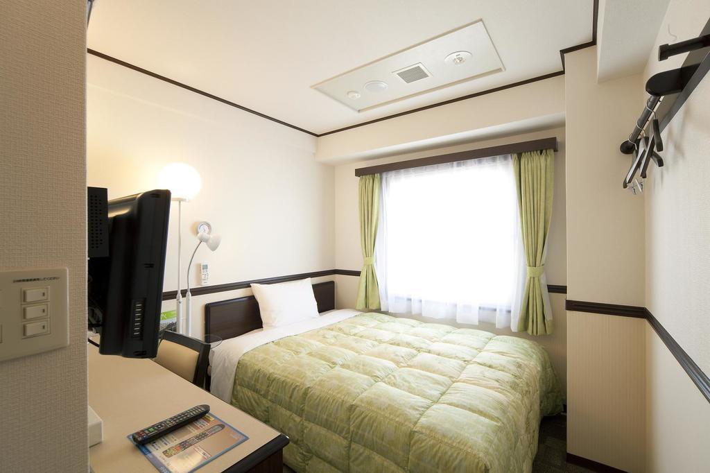 Toyoko Asakusa Senzoku Tsukuba Express Hotel 3*