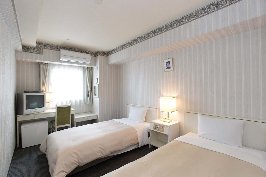 Bougainvillea Shinjuku Economy hotel