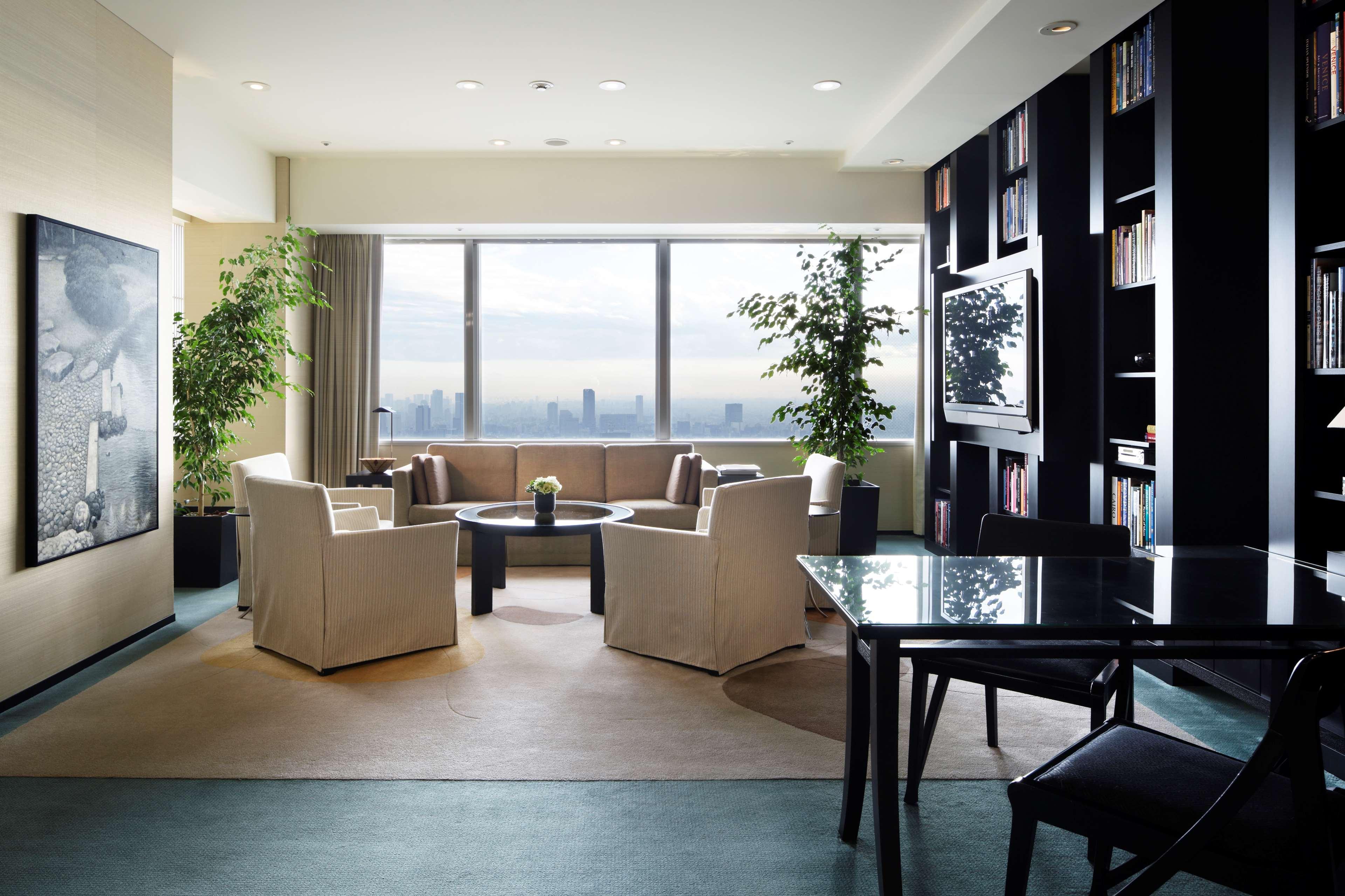 Park Hyatt Hotel 5*