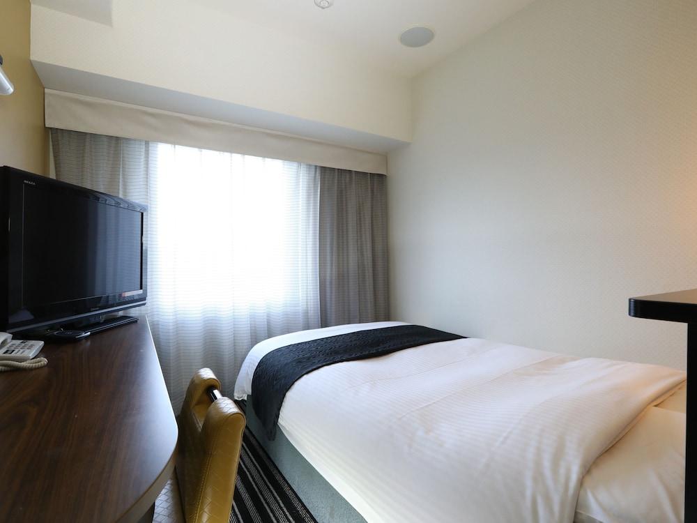 Hotel Apa & Bay Shiomi 3*