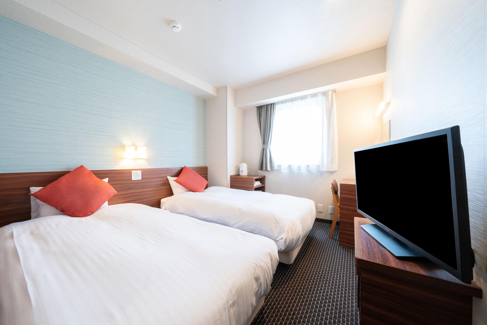 Pearl Ryogoku Hotel 3*