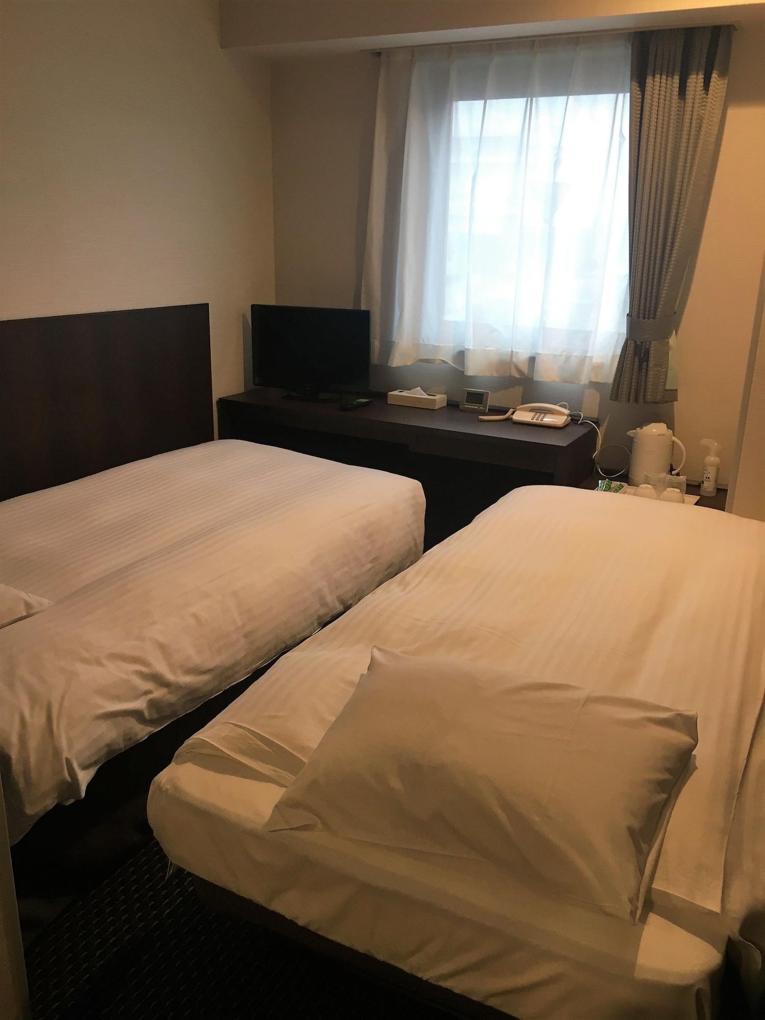 Pearl Ryogoku Hotel 3*