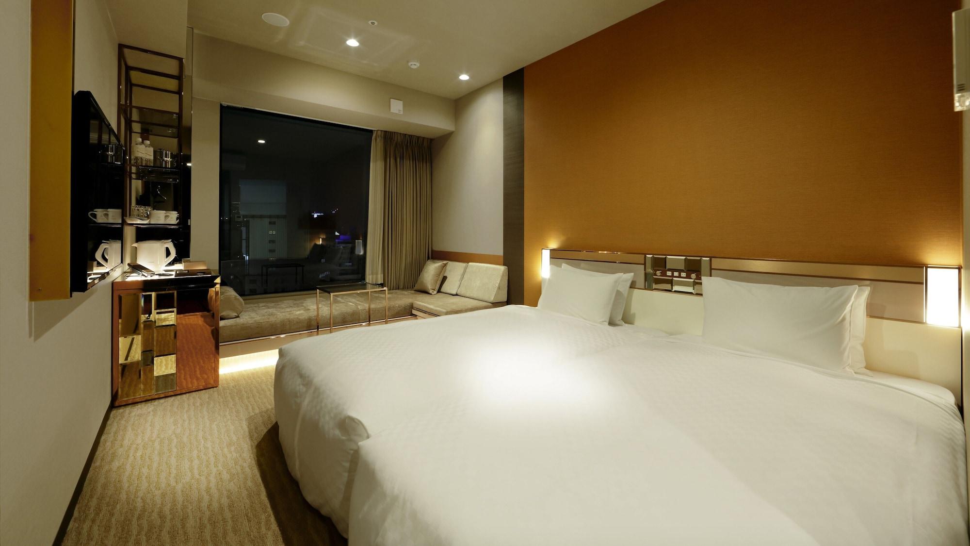 Candeo Roppongi 4*