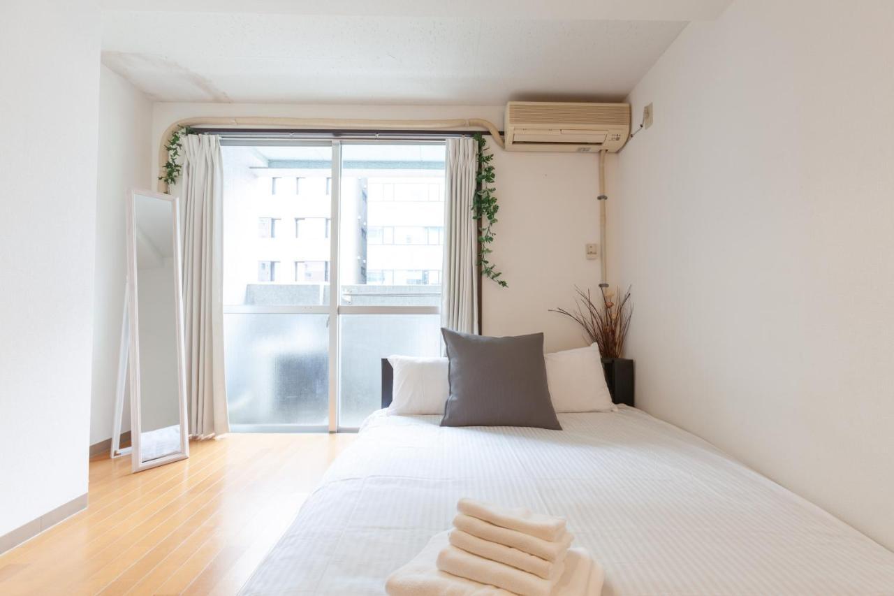 Apartment Hojo Building Tokyo