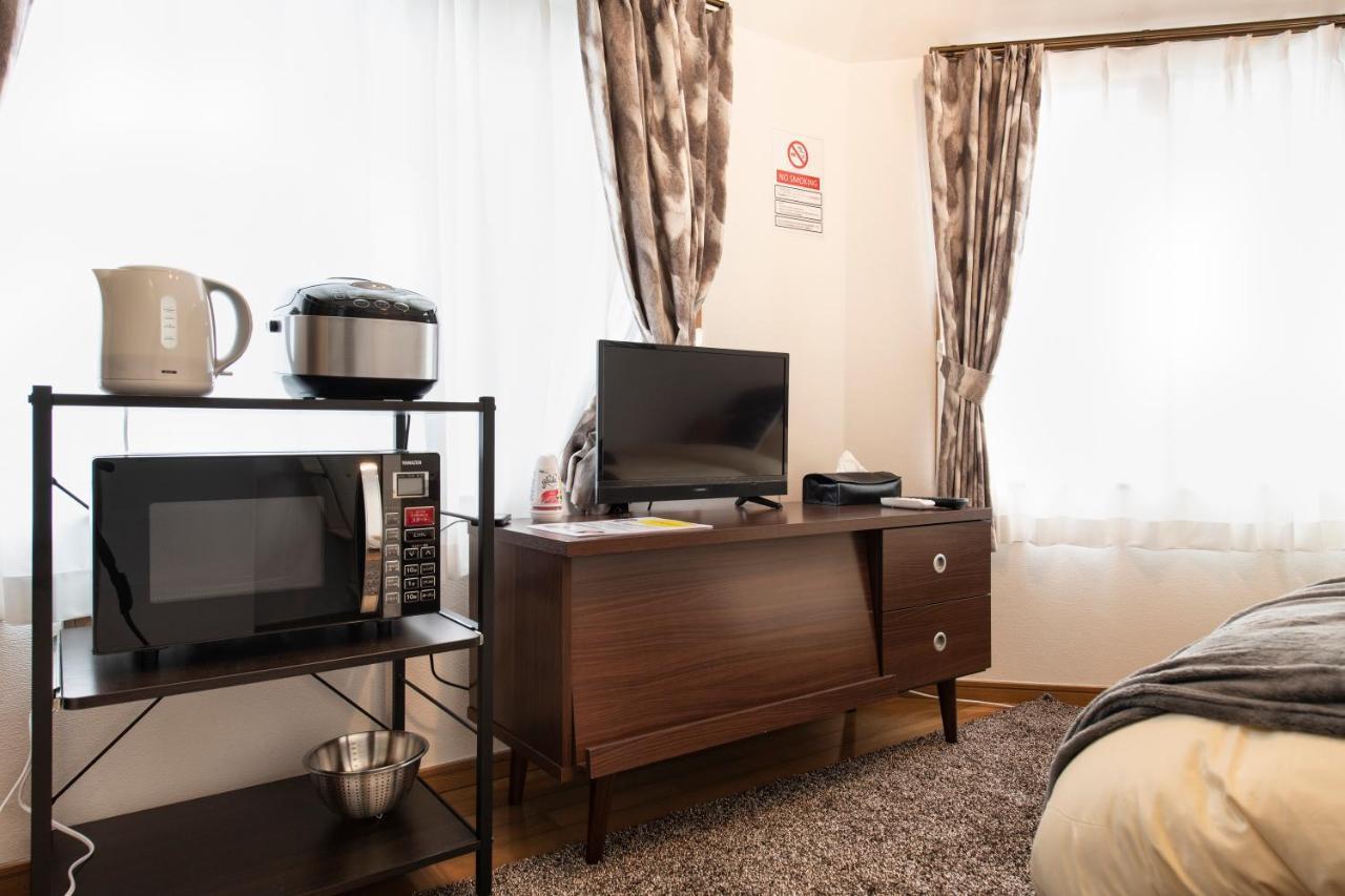 Toho Building Apartment *
