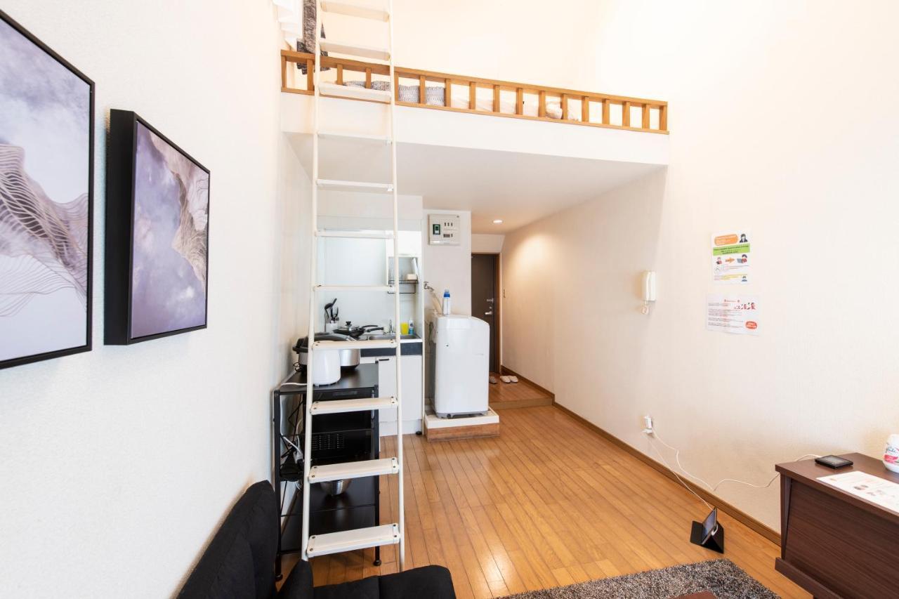Toho Building Apartment *