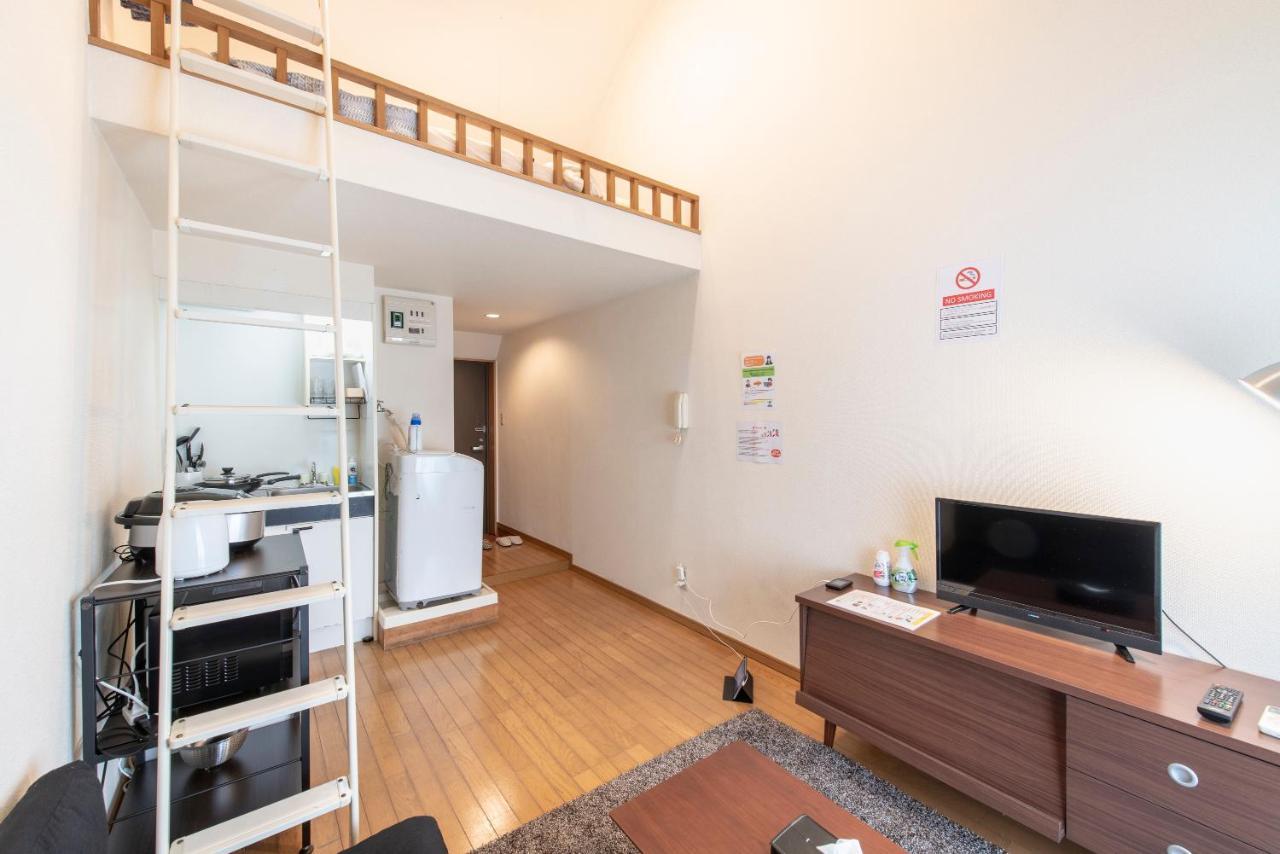 Toho Building Apartment