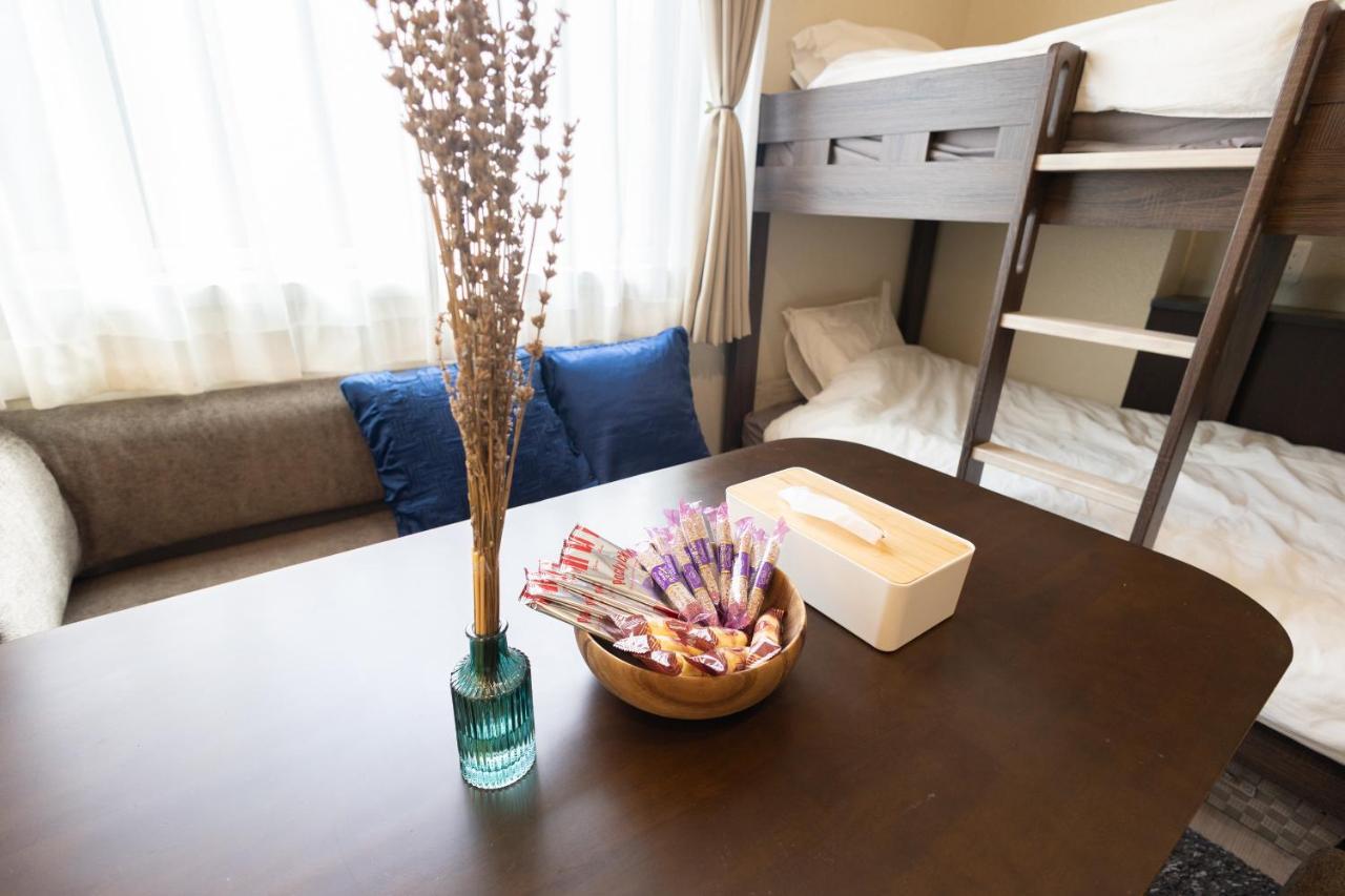 Designer's Cozy Kyodo Haven Apartment