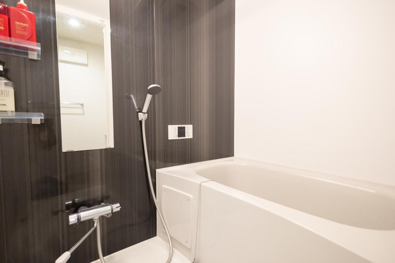Apartment Designer's Cozy Kyodo Haven
