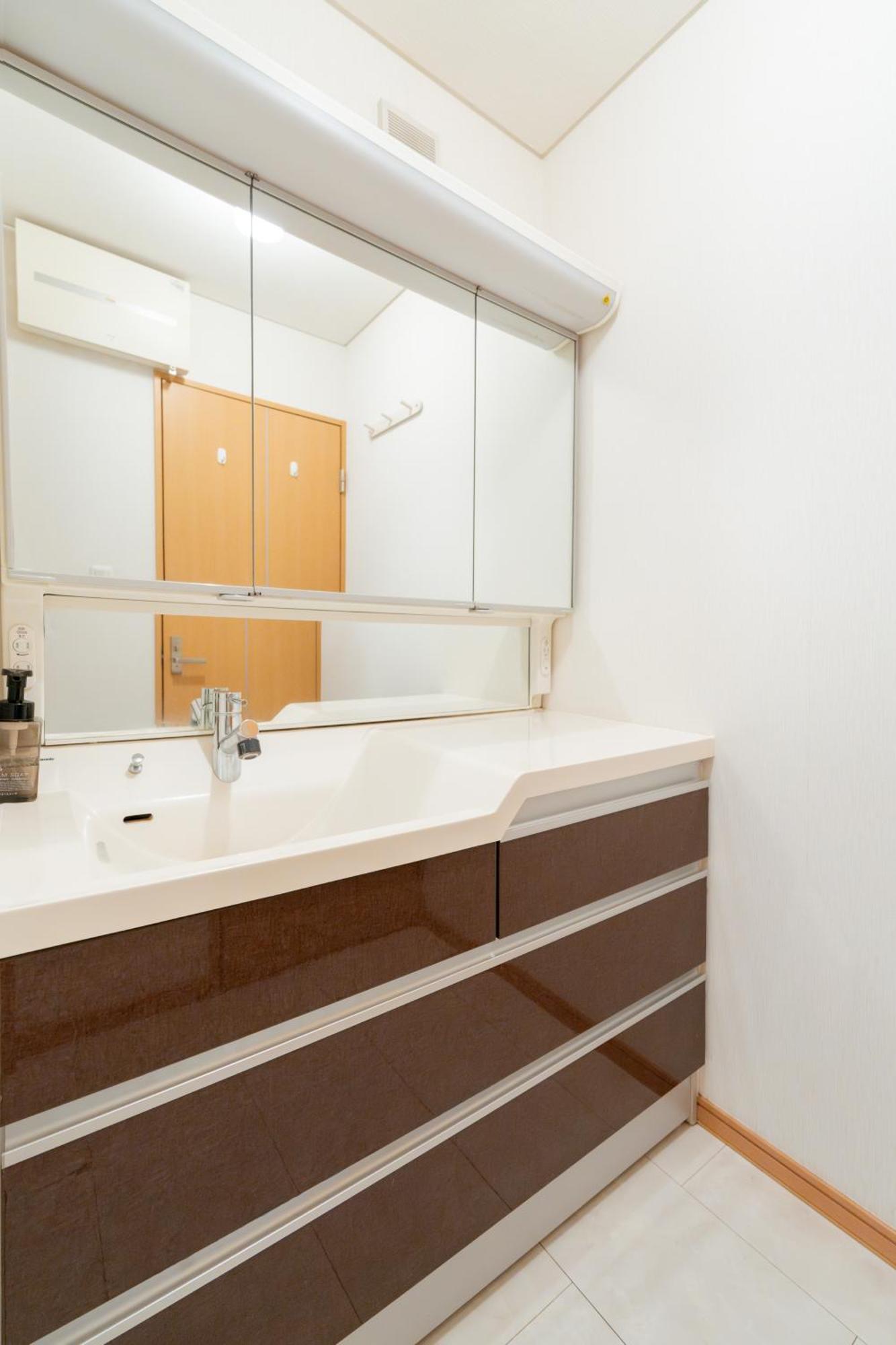 Higashi Shinjuku Modern House Villa Tokyo