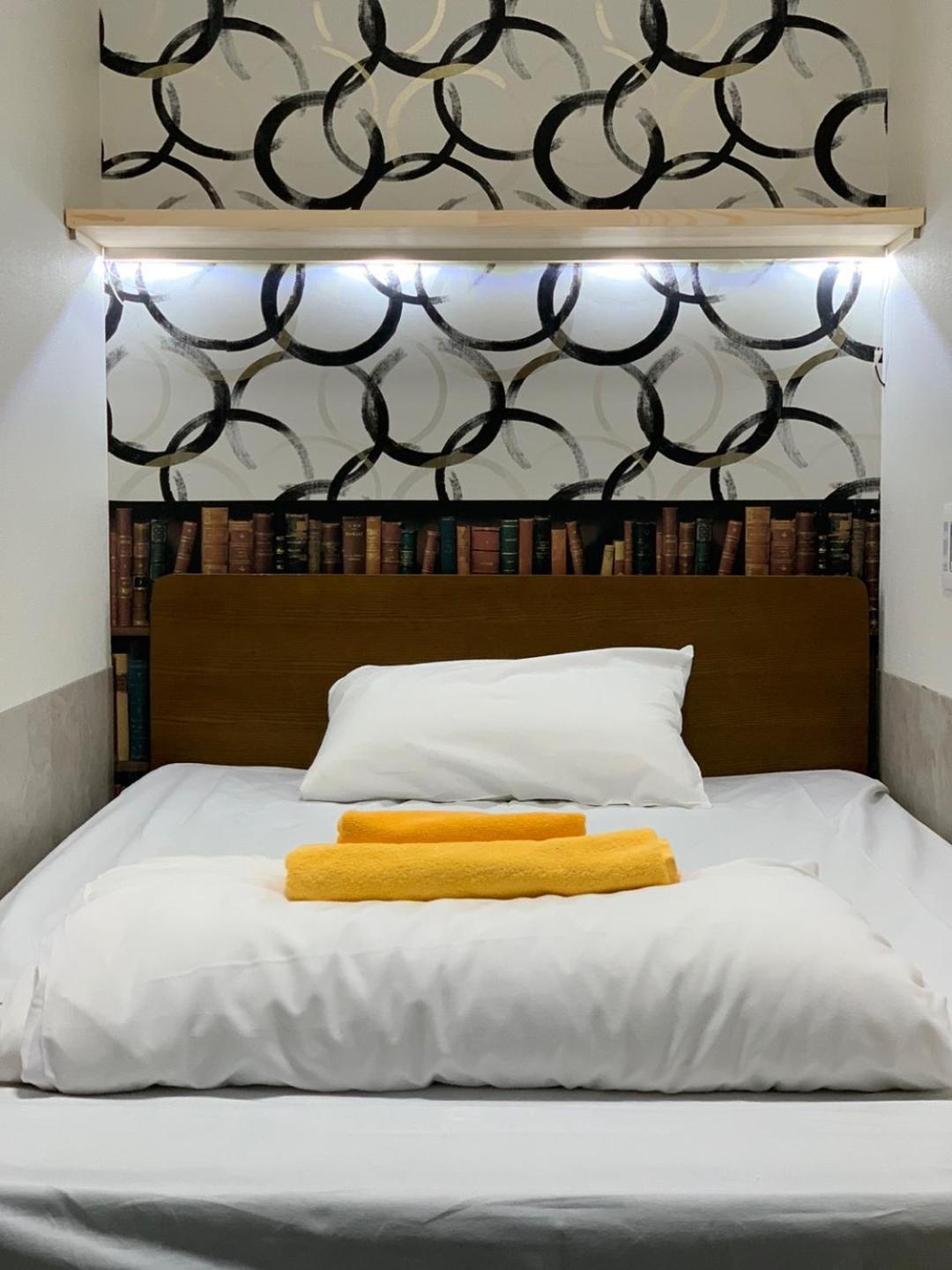 Shinjuku Sky Capsule hotel *
