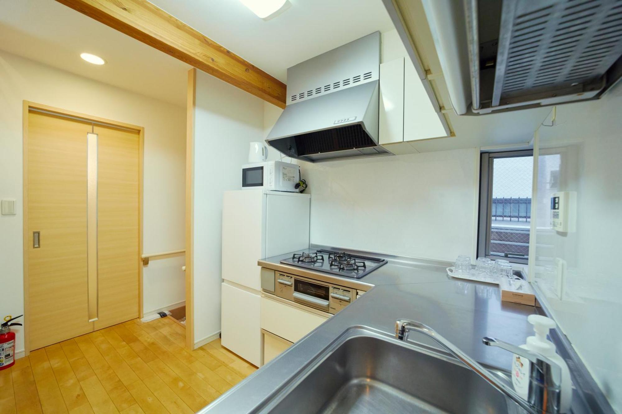 Shinjuku Deep Lane Local Villa