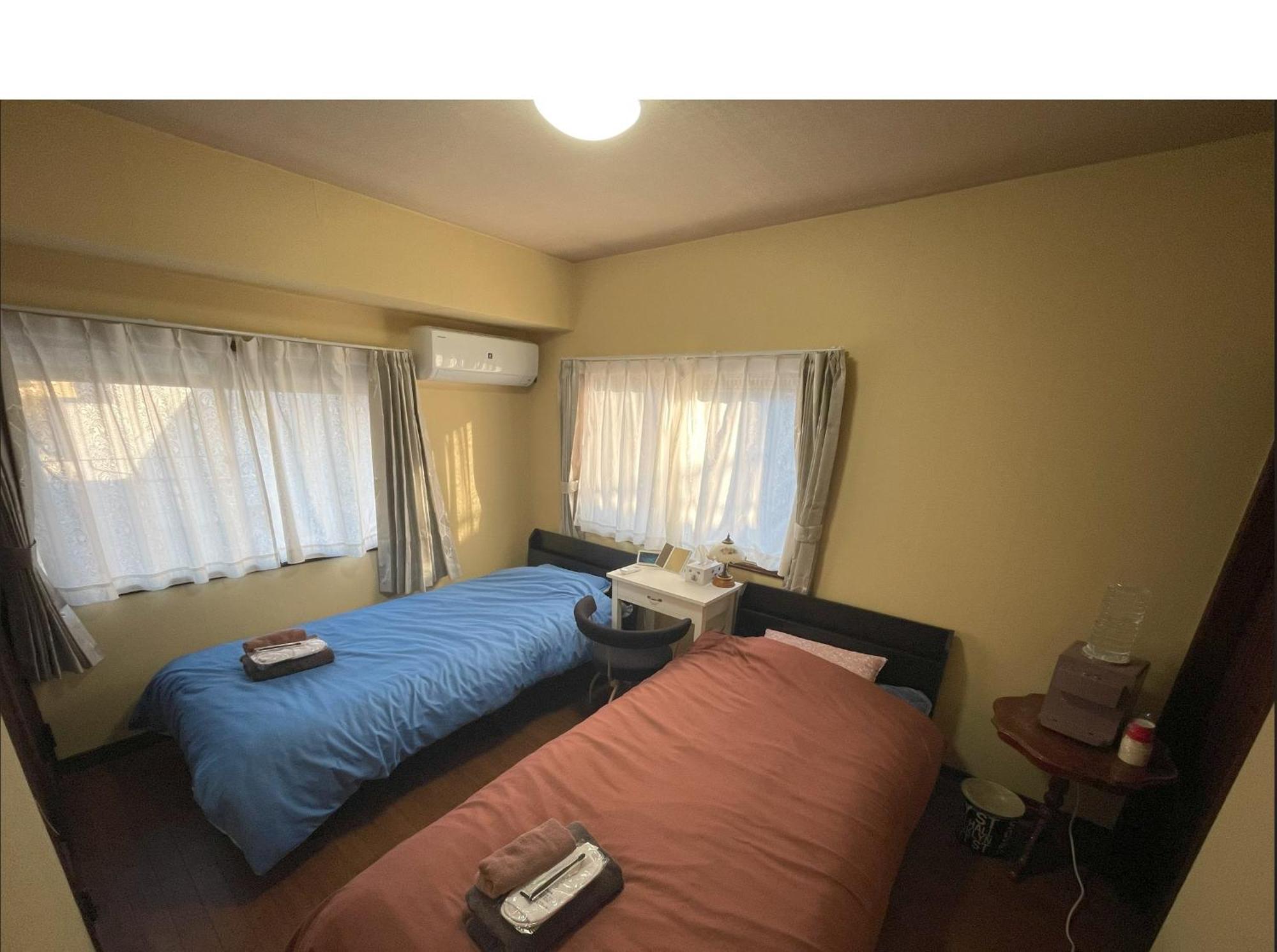 Downtown Tatami House: Multinational Tv & Bbq Corner Guest house