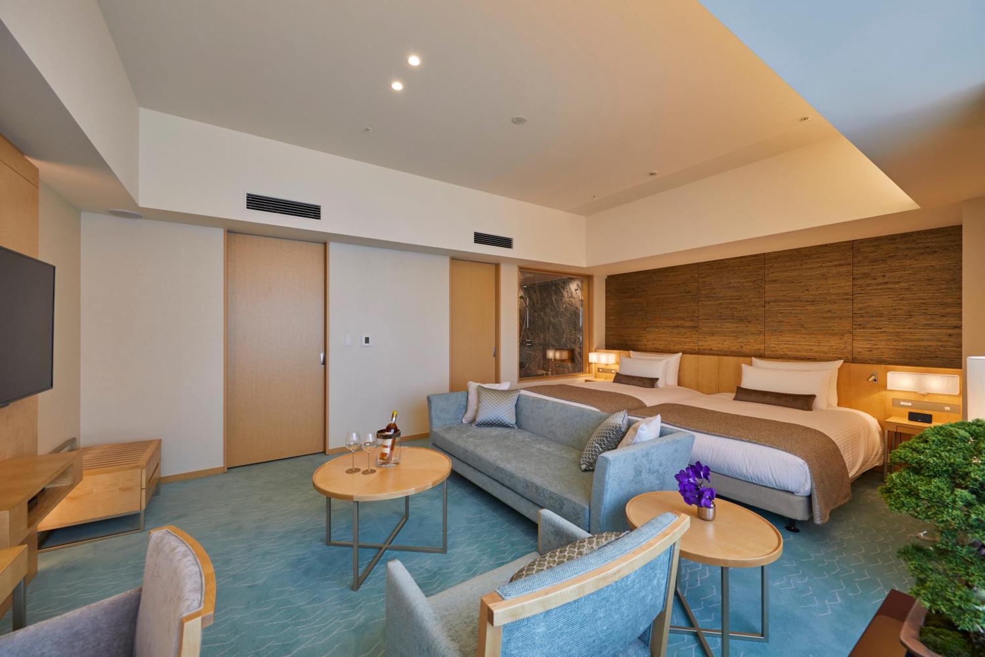 The Kitano 5*