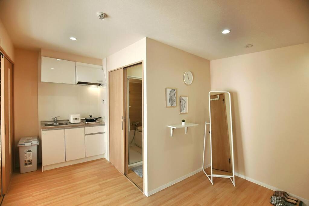 Apartment Edogawa Japanese Style 301 Has Direct Access To Akihabara And Shinjuku, With Convenient Transportation And Free Wifi *