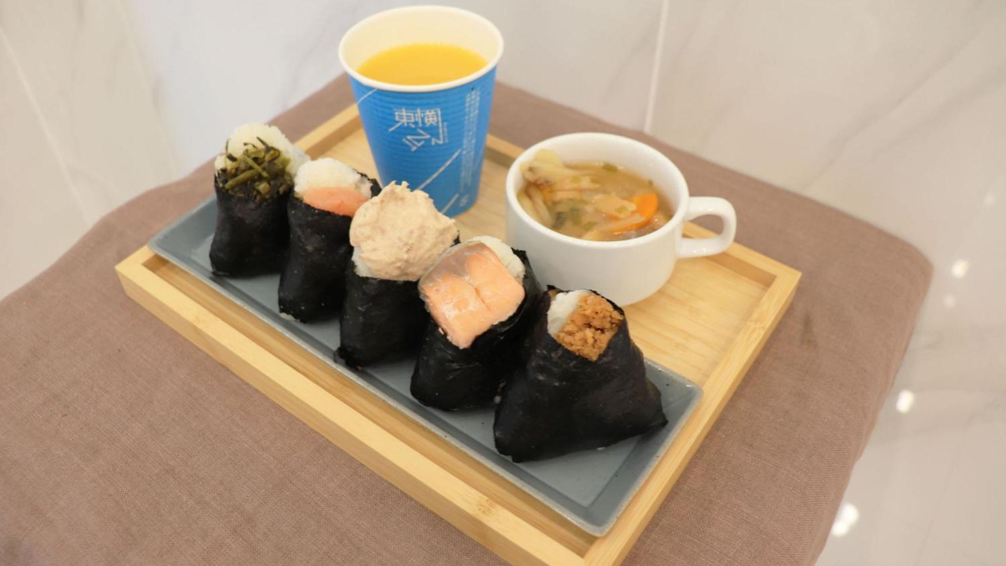 Toyoko Haneda Airport No.1 Hotel 3*