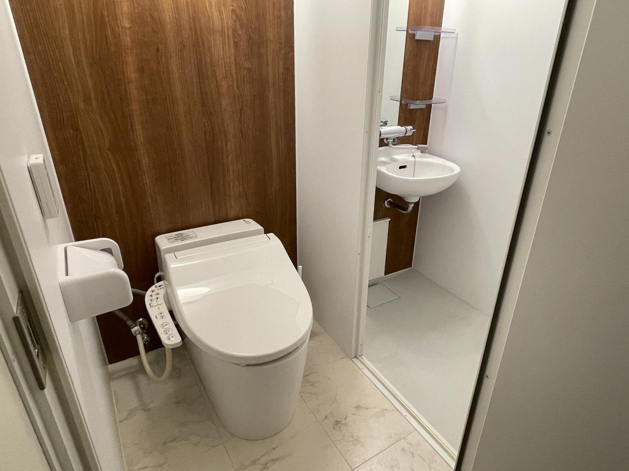 サンモールクレスト Apartment