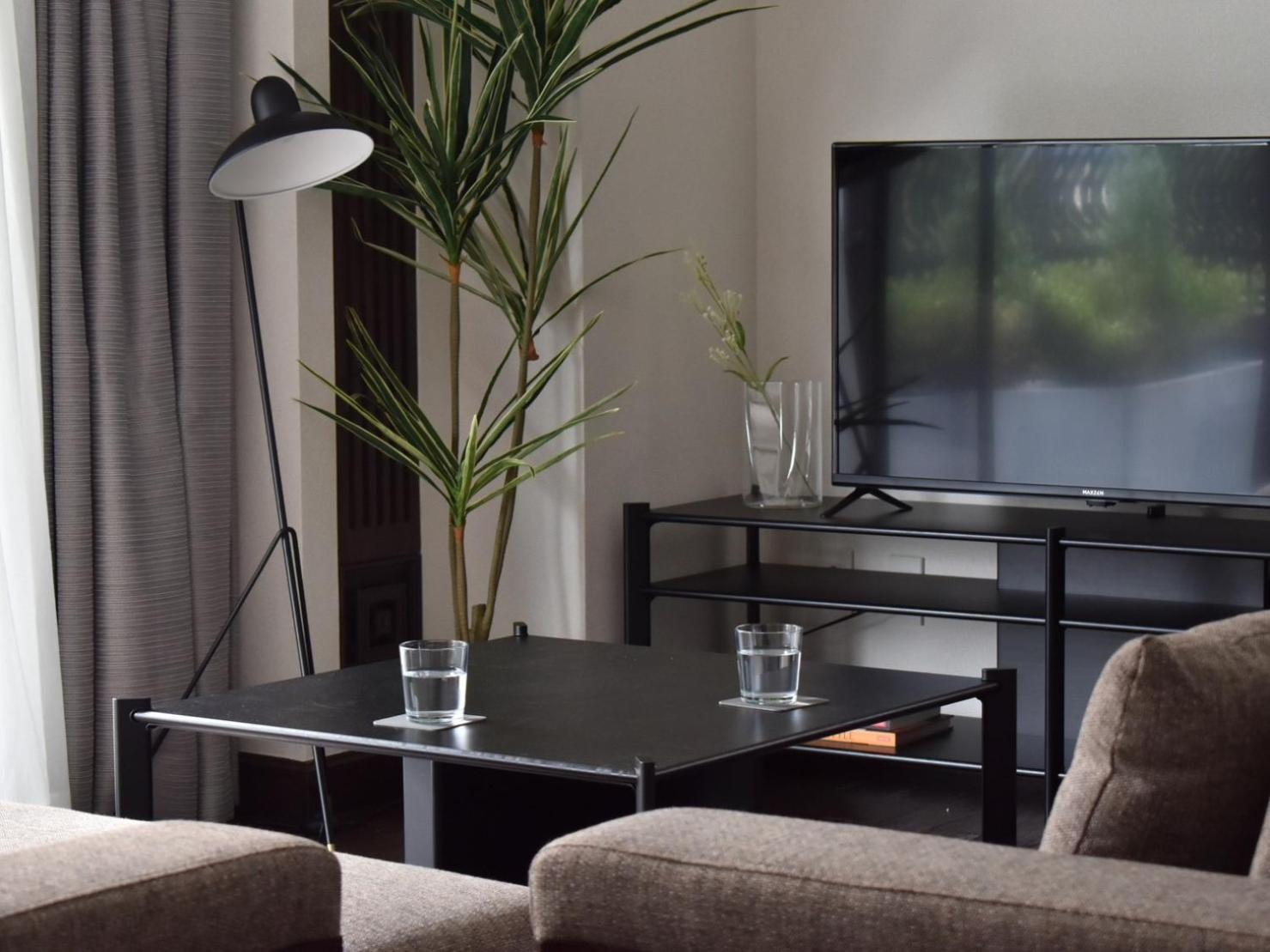 サンモールクレスト Apartment