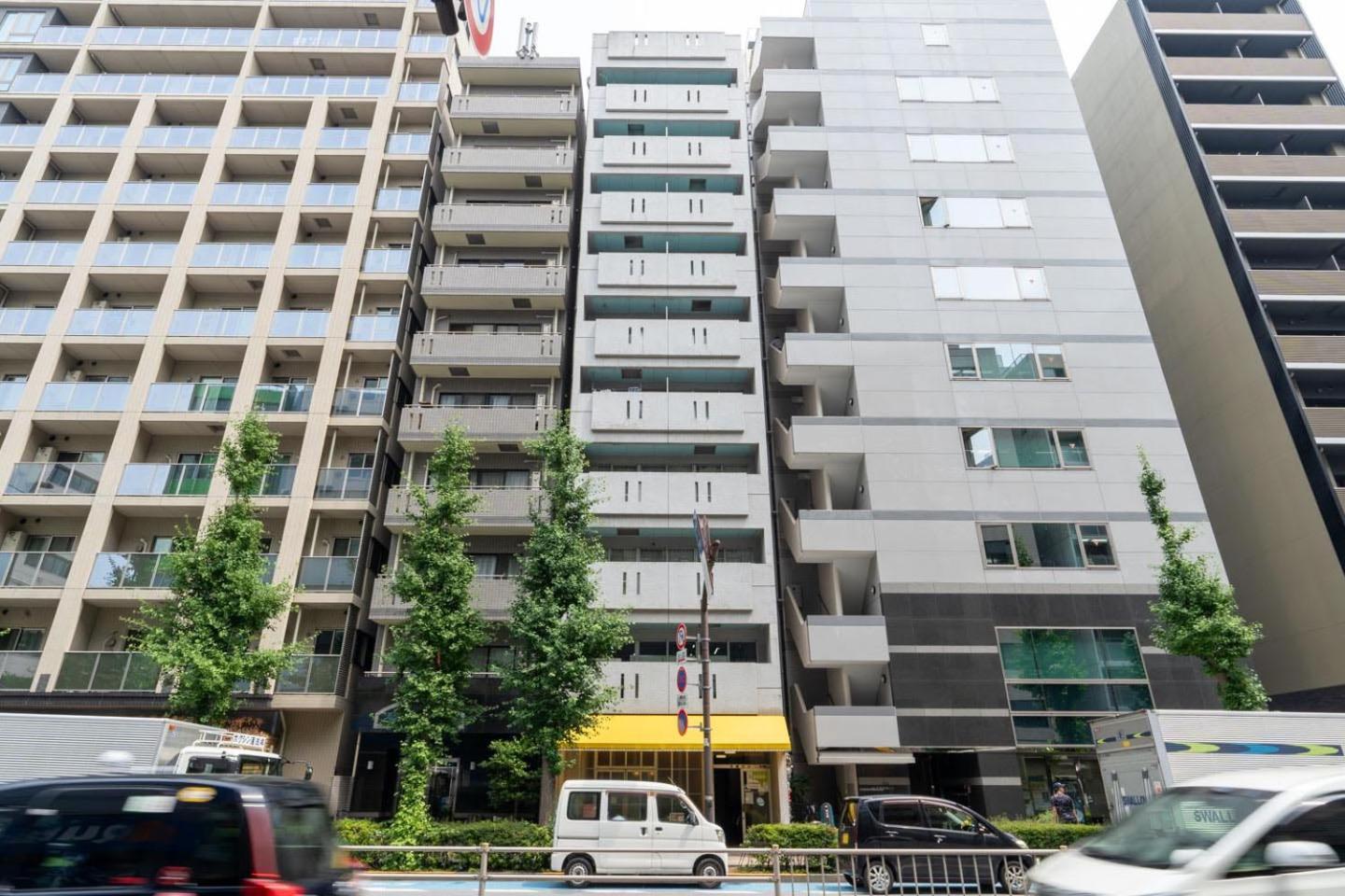 Apartment Hojo Building *