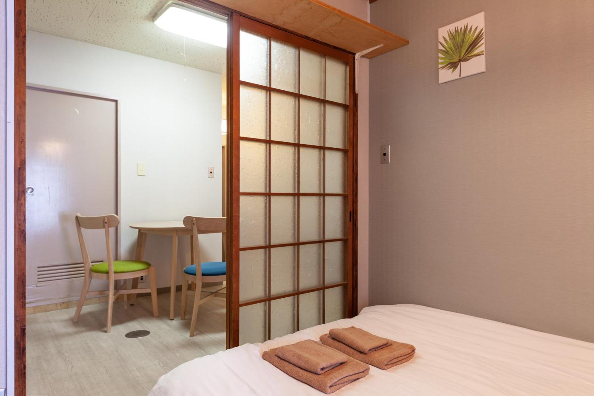 Apartment Hojo Building Tokyo