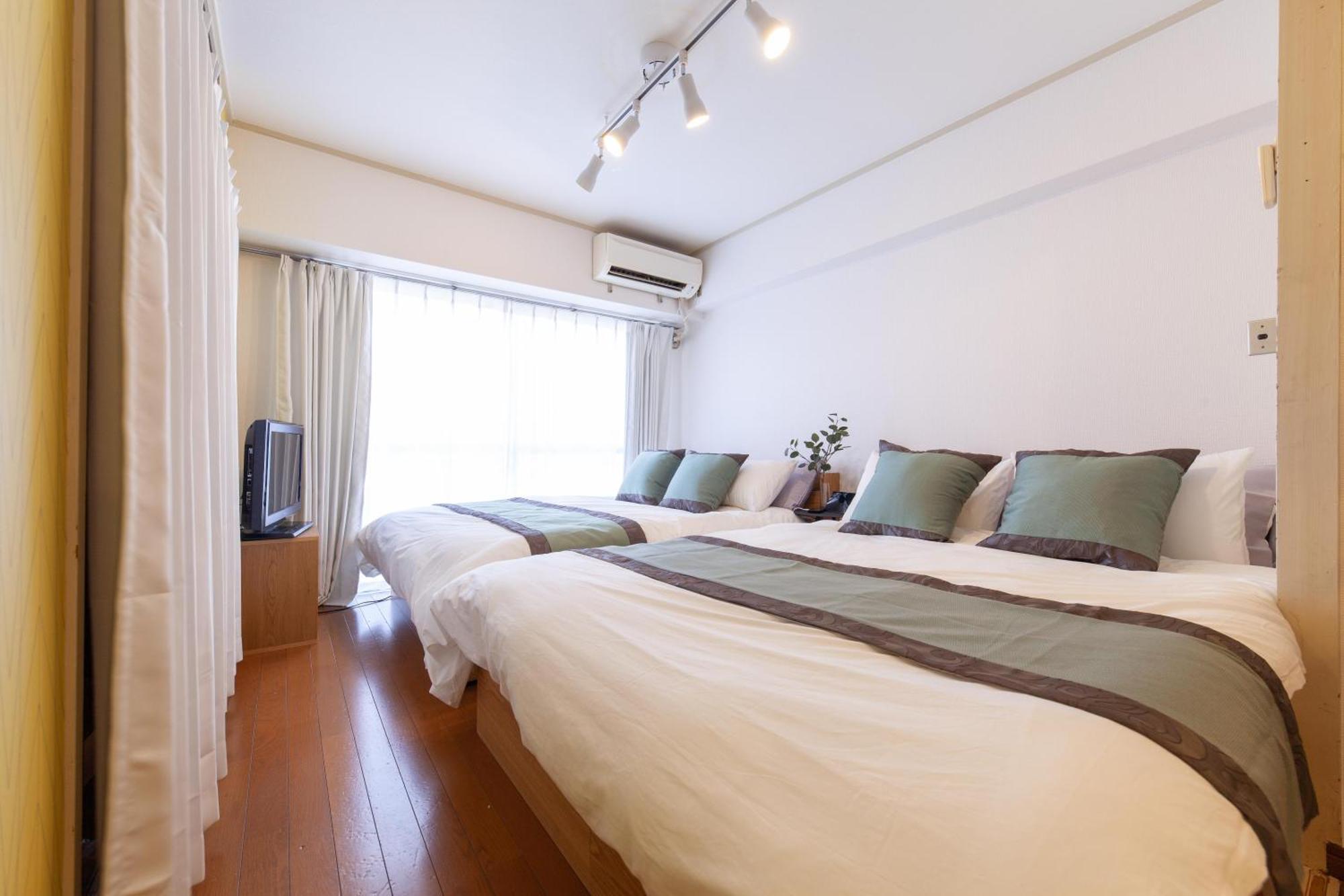 Hojo Building Apartment *