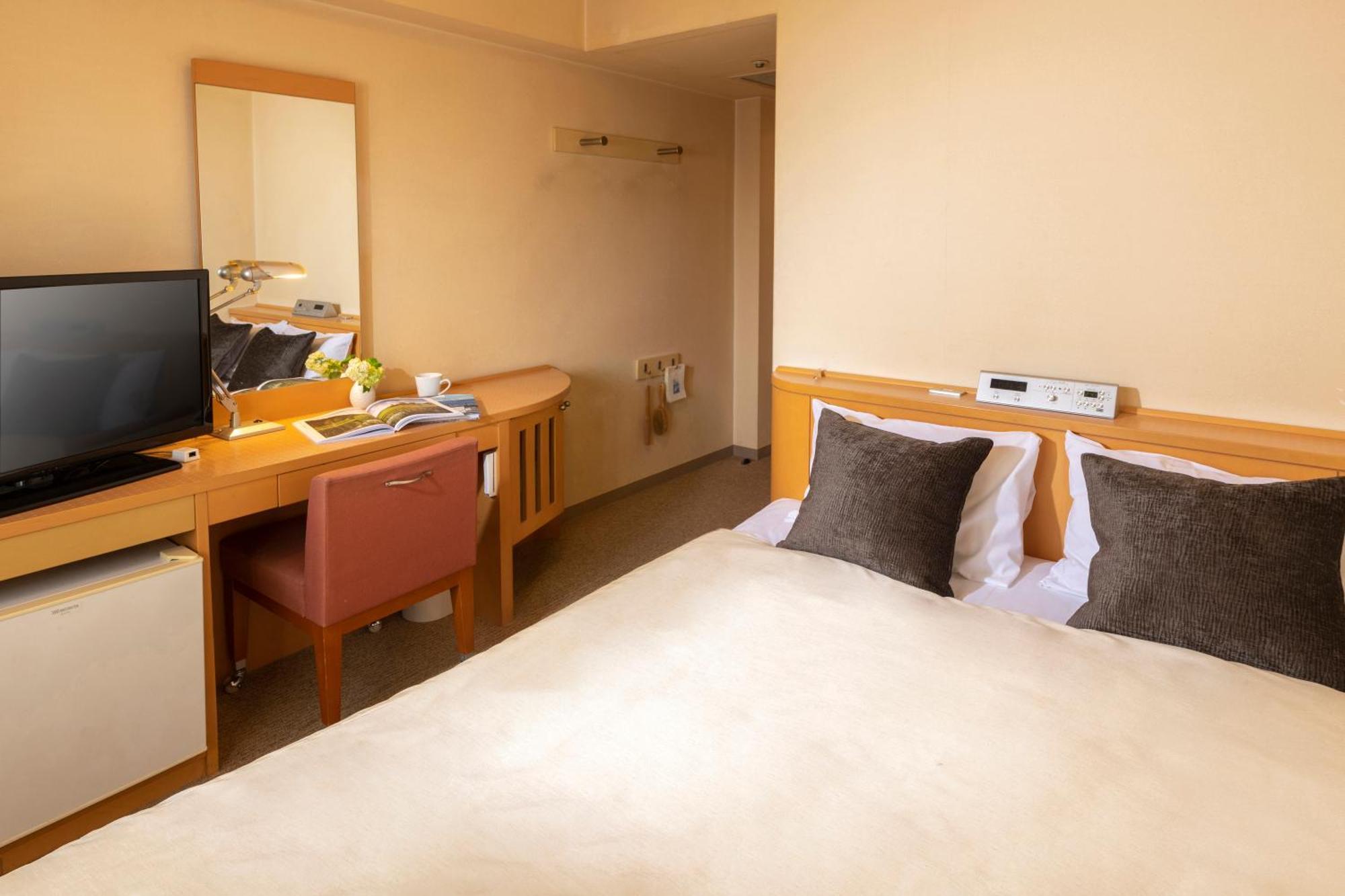 Hotel Chisun Hamamatsucho 3*
