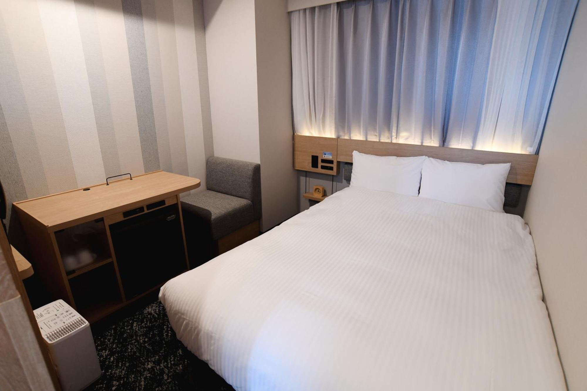 R&b Otsuka Eki Kitaguchi Hotel 3*