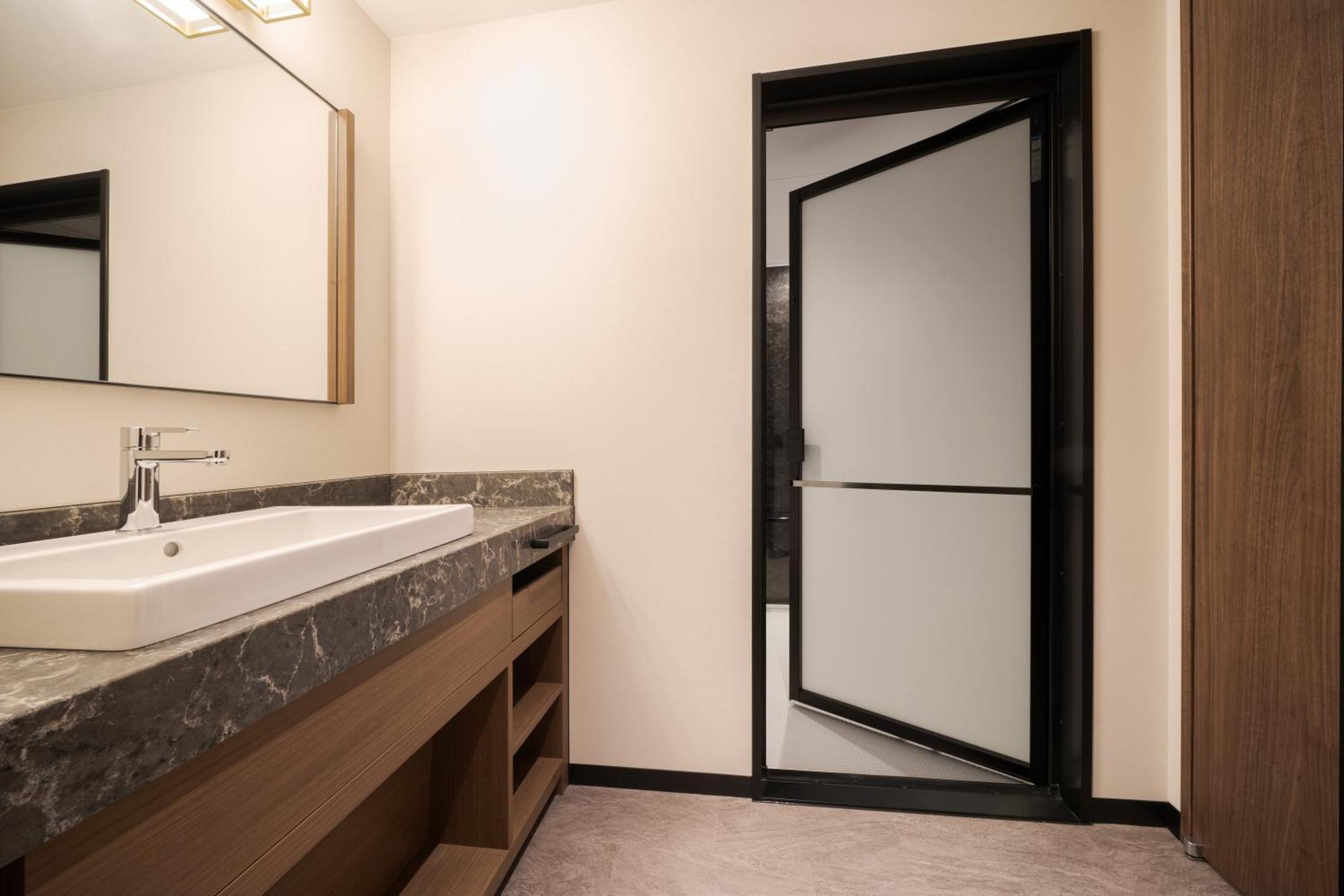 Premier -cabin President- Hotel 4*