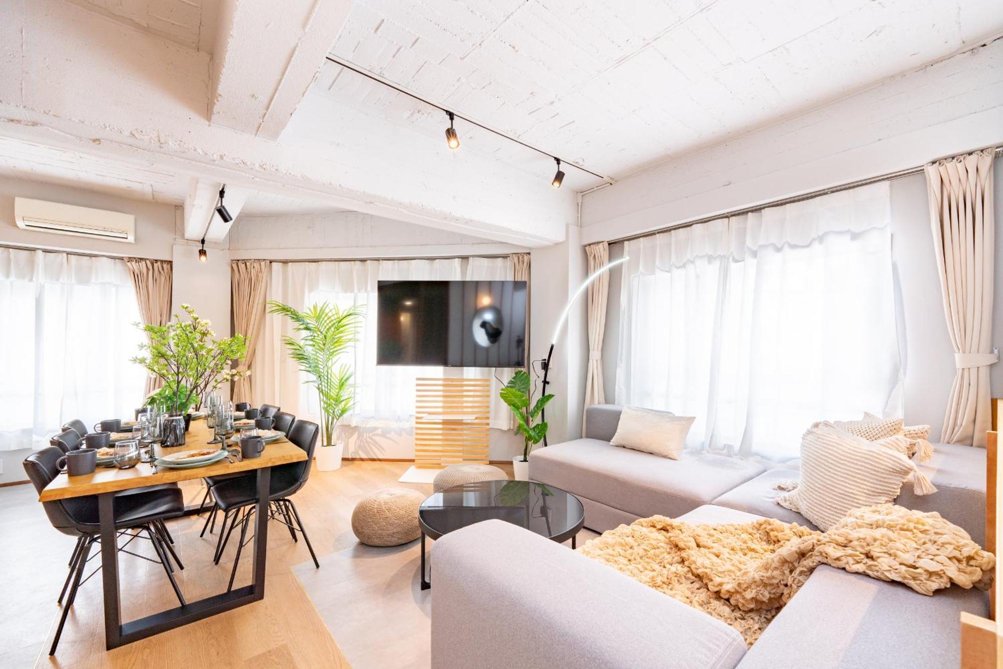 Apartment Eminaz Minami Otsuka 2f Tokyo